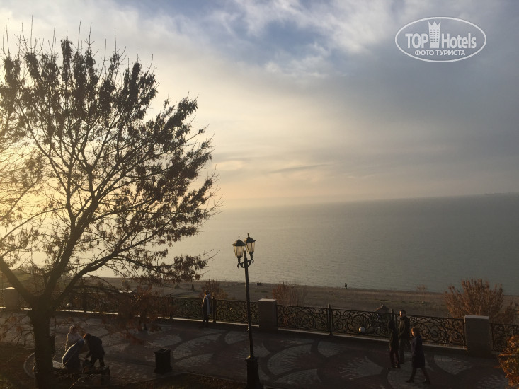 New photos from tourists Ассоль
