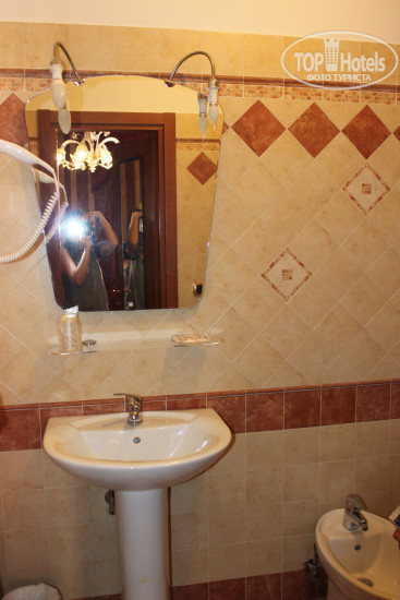 New photos from tourists Domus Cavanis