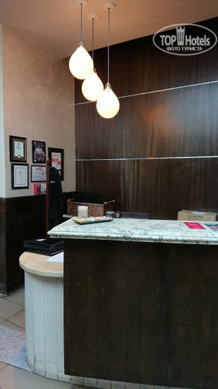 Hotelier's photos Comfort Suites Downtown Sacramento 2*