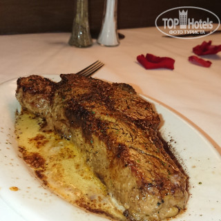 Фото Days Inn by Wyndham Yosemite Area