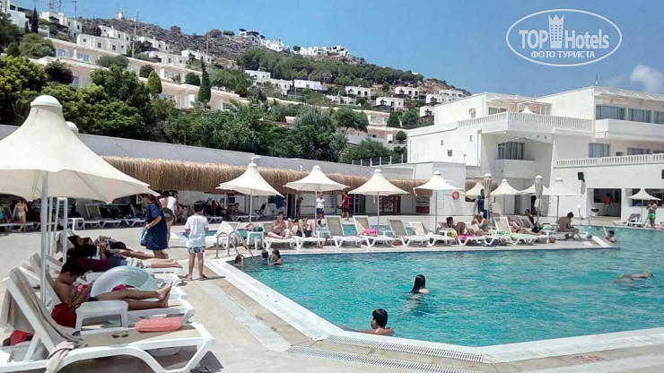 New photos from tourists Club Sardunya 4*