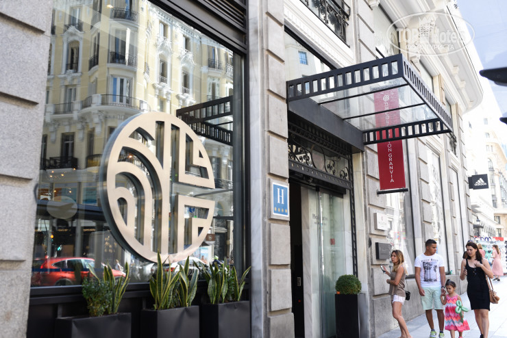 Hotel photo NH Collection Madrid Gran Via 4*