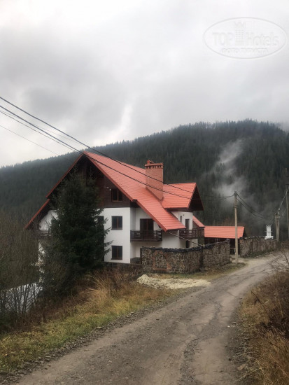 New photos from tourists На Горби (На Холме) 2*