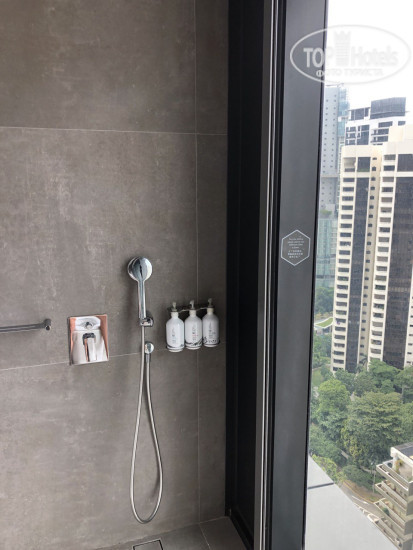 Hotelier's photos YOTEL Singapore Orchard Road 4*
