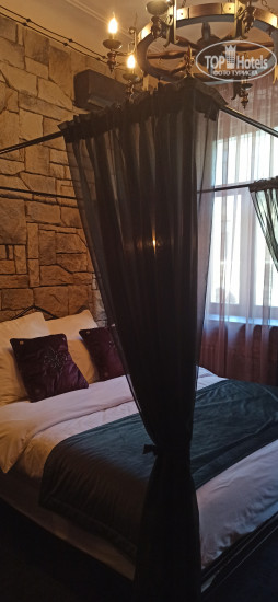 New photos from tourists Mysterio Hotel