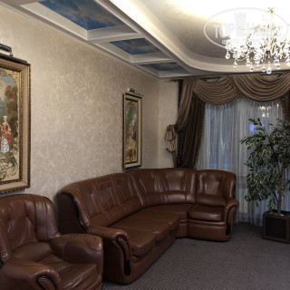 Photos Алекс Холл