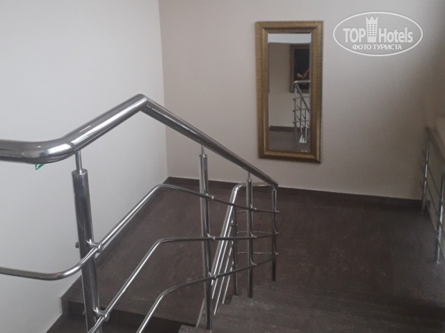 Hotelier's photos AZIMUT Отель Дербеневская 3*
