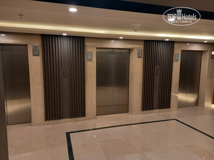 Фотографии отеля  Holiday International 4*