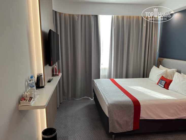 New photos from tourists Holiday Express Moscow Sheremetyevo Airport 3*