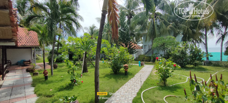 New photos from tourists Paradise Resort Doc Let