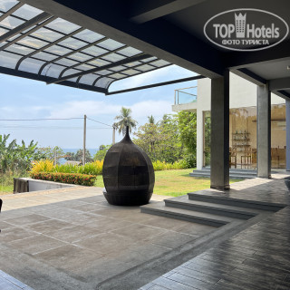 Фото Mazarine Surf Suites Hiriketiya