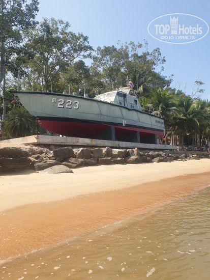 New photos from tourists Baan Bangsare Resotel 4*