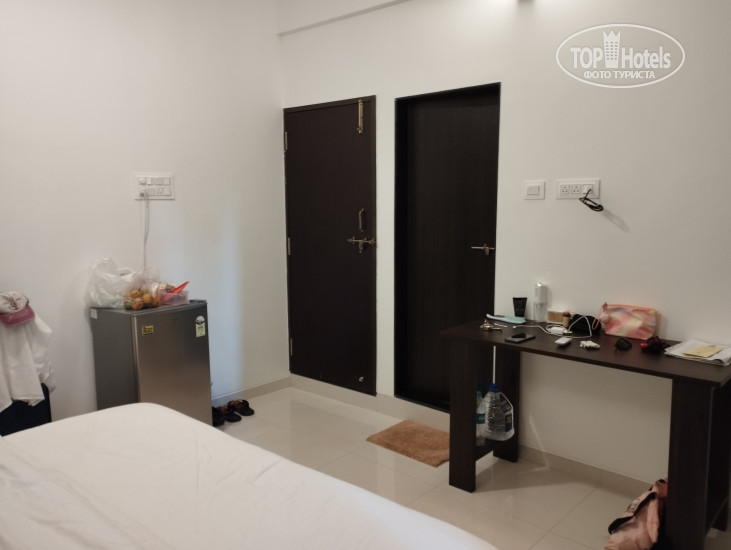 Фото Little Nest Hotel