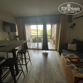 Фото C-FORTY - piscine - plage