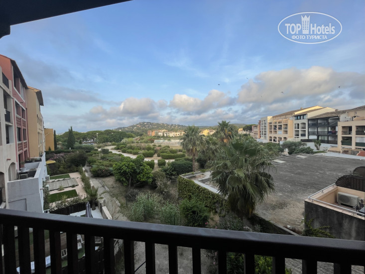 Hotelier's photos C-FORTY - piscine - plage