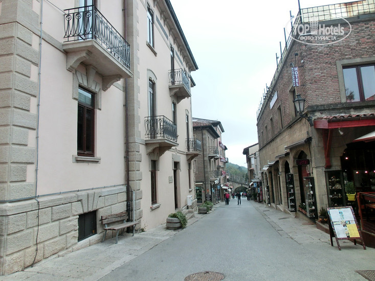 New photos from tourists Titano 4*