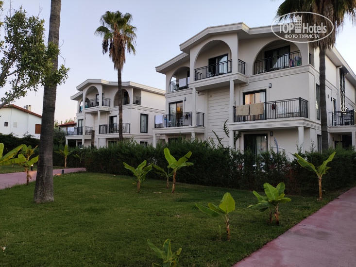 New photos from tourists La Benata Hotel 5*