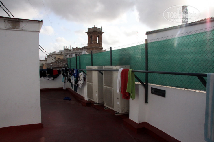 New photos from tourists Center Valencia Youth Hostel