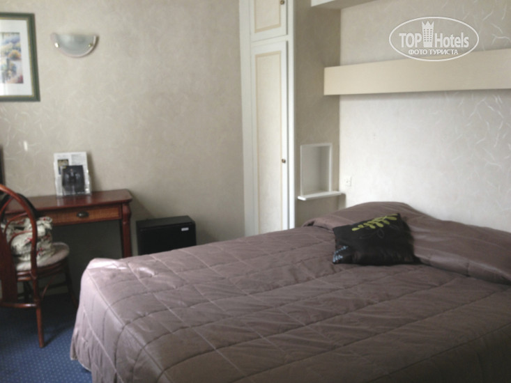 New photos from tourists Parc Hotel Paris 2*