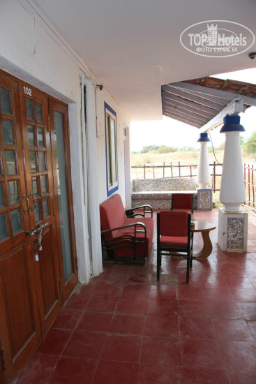Hotelier's photos The V Beach Villa Hotel 2*