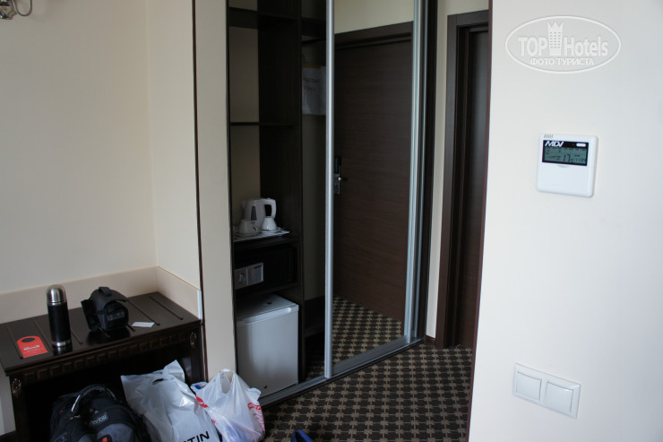 Hotel photo Green Hall 4*